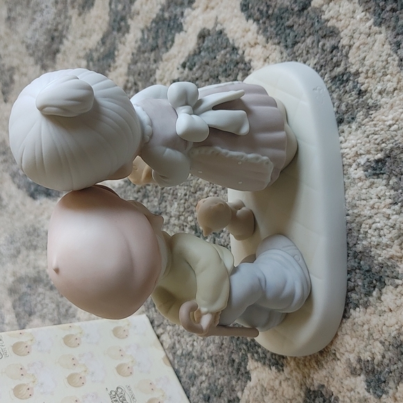 Vintage Precious Moments 1996 522333 Sweeter As The Years Go By Figure S… - Picture 8 of 12